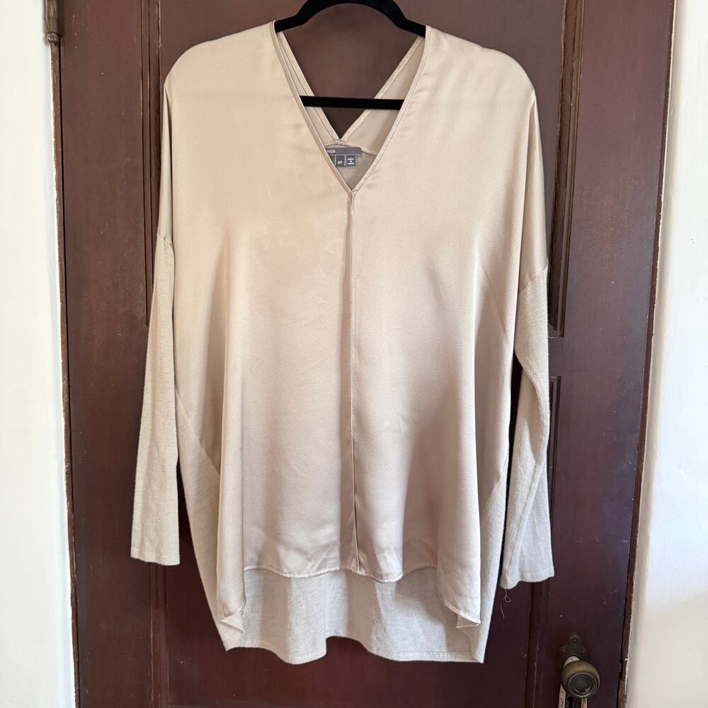 VINCE | Taupe Silk Charmeuse Lightweight Knit Batwing V Neck Tunic Top | Small
